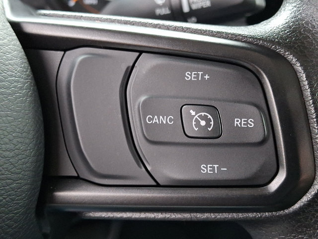 Used 2025 Jeep Gladiator Sport AWD/4WD image 21