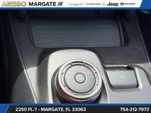 Used 2021 Ford Mustang Shelby GT500 w/ Technology Package RWD image 21