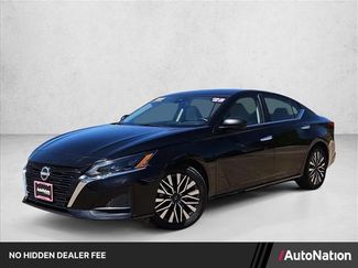 Used 2025 Nissan Altima 2.5 SV FWD video 1
