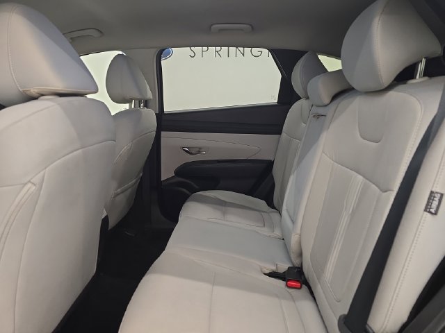 Used 2025 Hyundai Tucson SEL AWD/4WD image 17