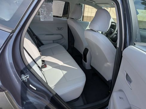 Certified 2024 Hyundai Kona SE AWD/4WD image 32