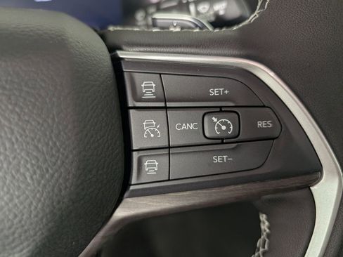 New 2025 Jeep Grand Cherokee L Limited w/ Black Appearance Package image 22