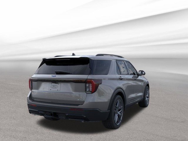 New 2026 Ford Explorer ST-Line w/ ST-Line Street Pack AWD/4WD image 9