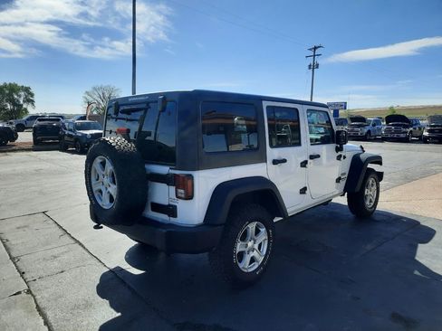 Used 2016 Jeep Wrangler Unlimited Sport w/ Quick Order Package 24S AWD/4WD image 4