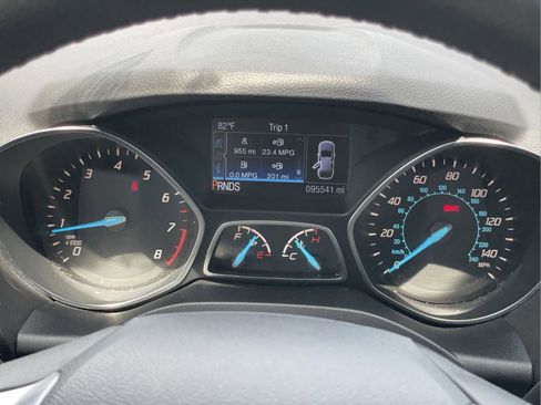 Used 2014 Ford Escape Titanium FWD image 8