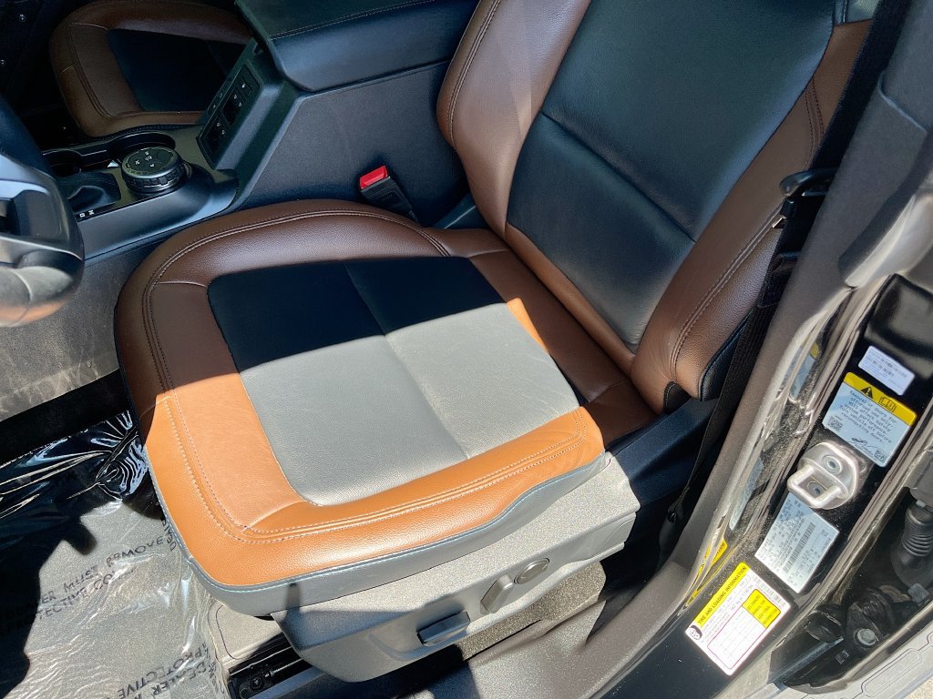Used 2024 Ford Bronco Outer Banks AWD/4WD image 19