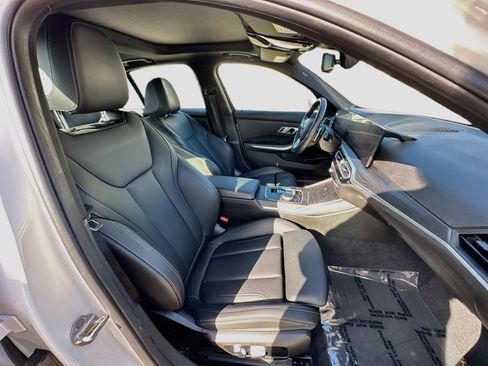 Certified 2023 BMW 330i Sedan RWD image 28