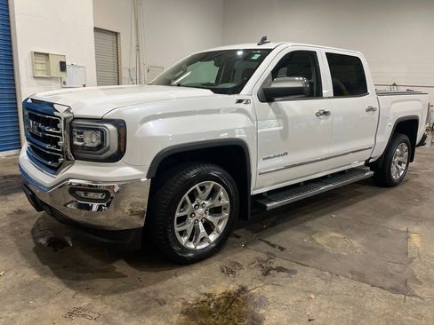 Used 2018 GMC Sierra 1500 SLT AWD/4WD image 2