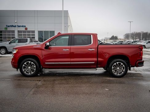 Used 2023 Chevrolet Silverado 1500 High Country w/ Technology Package image 10