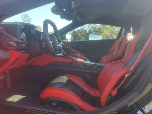 Used 2023 Chevrolet Corvette Stingray Premium Conv w/ Z51 Performance Package image 8