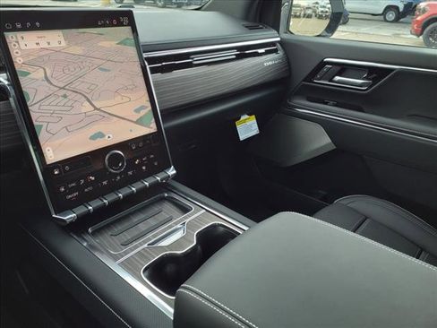 New 2025 GMC Sierra EV Denali image 17