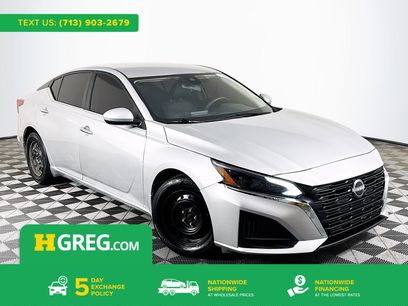 Used 2023 Nissan Altima 2.5 SV