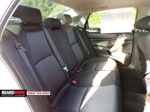 Used 2019 Honda Accord EX image 31