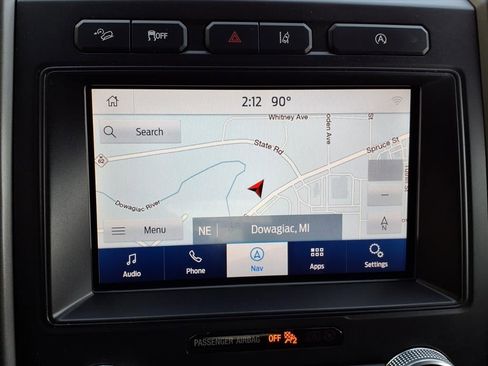 Used 2021 Ford Expedition XLT image 10