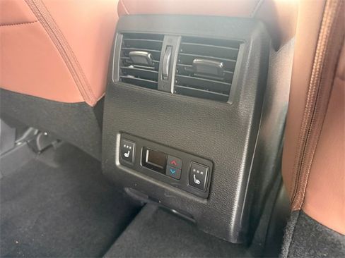 New 2026 Mitsubishi Outlander SEL image 28