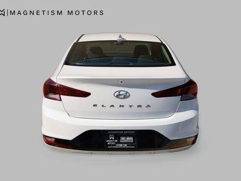 Used 2019 Hyundai Elantra SEL w/ Cargo Package FWD image 8