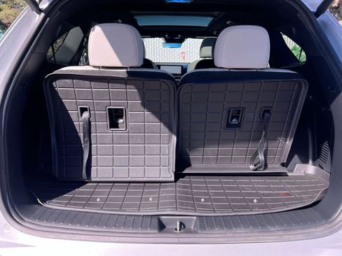 Certified 2025 Kia Sorento SX Prestige AWD/4WD image 25