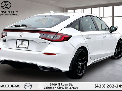 Used 2024 Honda Civic Sport image 2