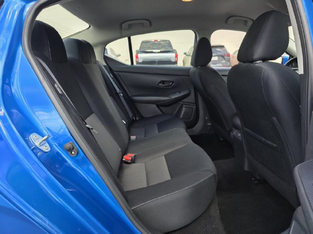 Used 2024 Nissan Sentra SV FWD image 27
