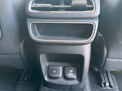 Used 2024 Genesis GV80 2.5T AWD/4WD image 38