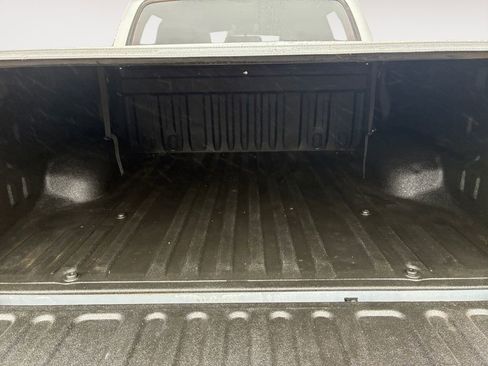 Used 2017 Toyota Tundra SR5 w/ SR5 Upgrade Package image 22