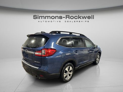 Used 2022 Subaru Ascent Premium w/ Convenience Package image 5