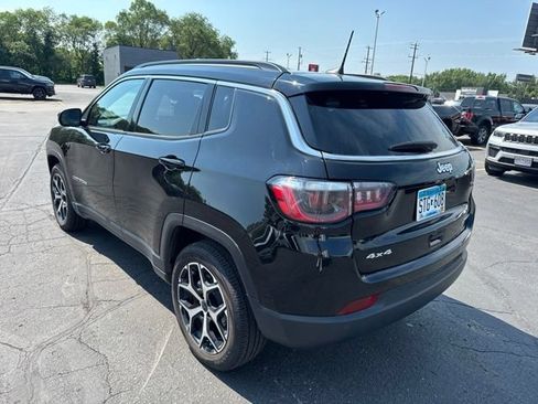 Used 2025 Jeep Compass Limited AWD/4WD image 7