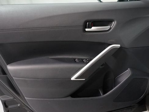 Certified 2025 Toyota Corolla Cross AWD Hybrid image 32