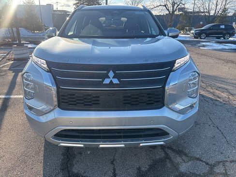 Used 2022 Mitsubishi Outlander SEL image 8