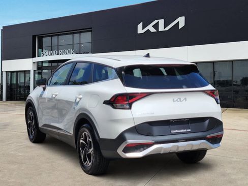 Certified 2025 Kia Sportage LX FWD image 5