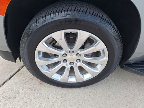 Used 2023 Chevrolet Tahoe Premier w/ Texas Edition RWD image 11