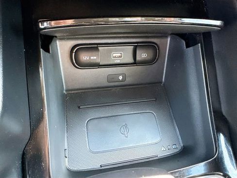 Used 2021 Kia Telluride SX w/ SX Prestige Package image 41