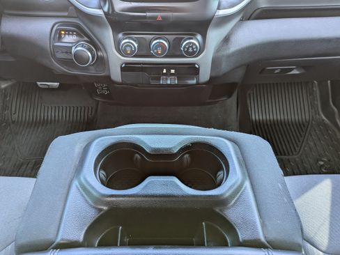 Used 2021 RAM 1500 Big Horn RWD image 19