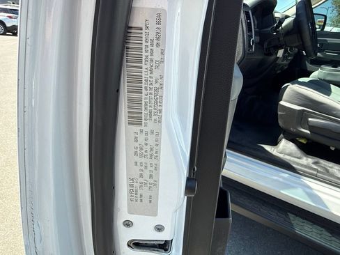 Used 2017 RAM 1500 Tradesman w/ Power & Remote Entry Group AWD/4WD image 18