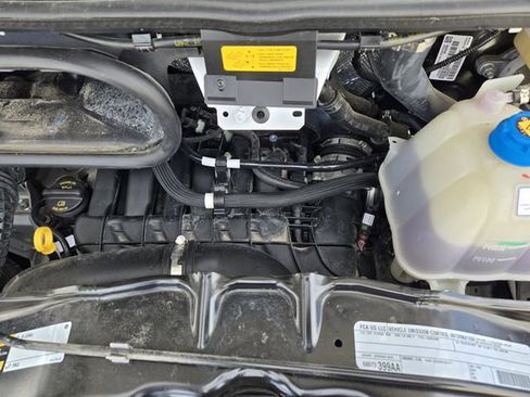 Used 2025 RAM ProMaster 2500 image 33