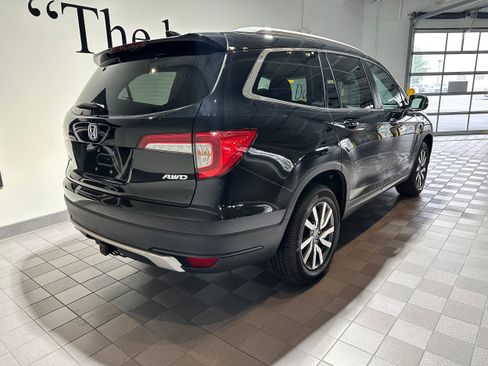 Used 2019 Honda Pilot EX image 4