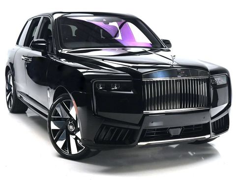 New 2026 Rolls-Royce Cullinan AWD/4WD image 32