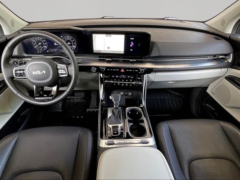 Used 2024 Kia Carnival SX Prestige FWD image 7