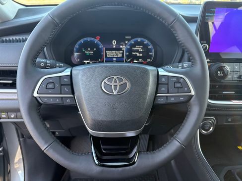 Used 2026 Toyota Grand Highlander Limited image 19