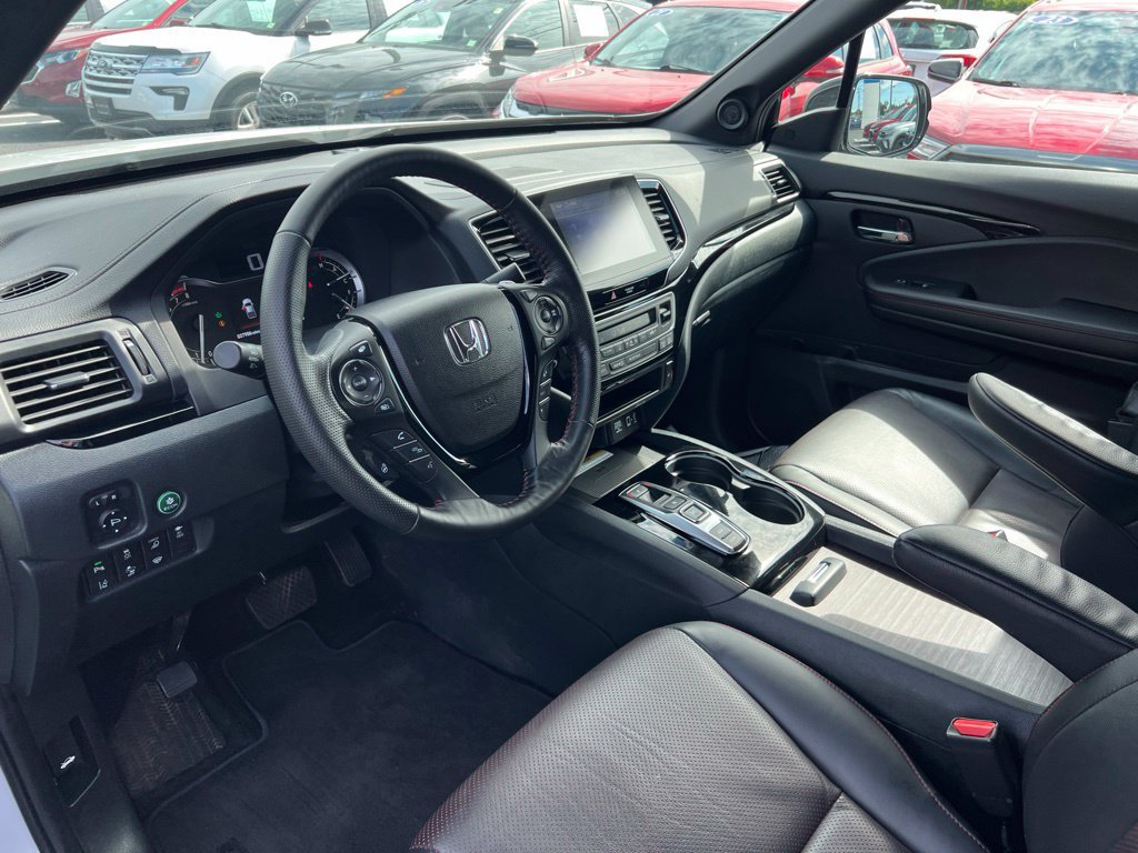 Used 2023 Honda Ridgeline Black Edition image 9