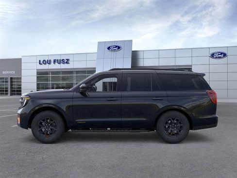 New 2026 Ford Expedition Tremor image 4