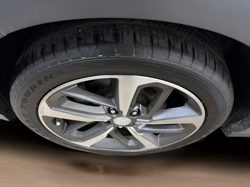 Used 2018 Hyundai Kona Ultimate FWD image 10