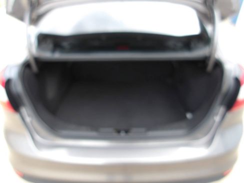 Used 2013 Ford Focus SE FWD image 22