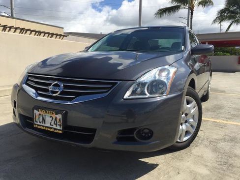 Used 2012 Nissan Altima 2.5 S image 1