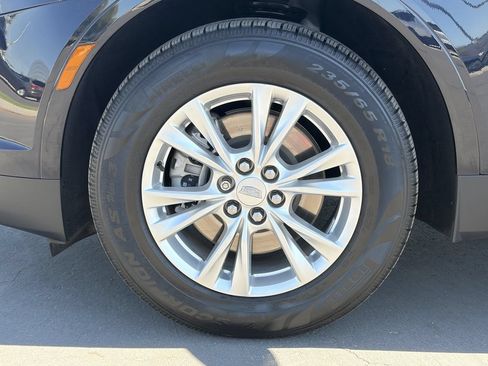 Used 2021 Cadillac XT5 Luxury FWD image 9