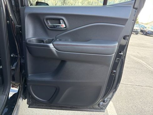 Certified 2024 Honda Ridgeline Black Edition image 23