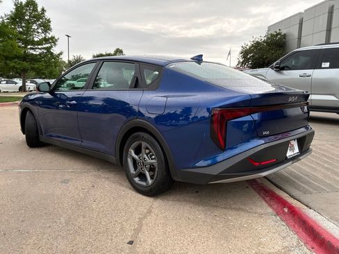 Used 2025 Kia K4 FWD image 8