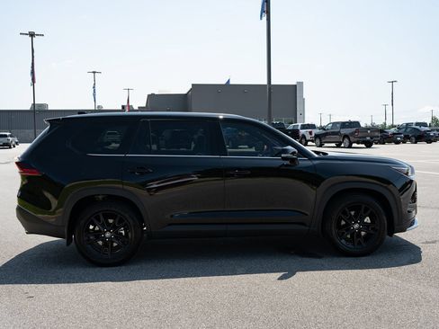 Used 2026 Toyota Grand Highlander AWD Hybrid image 11
