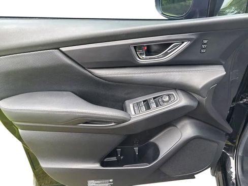 Used 2024 Subaru Ascent Limited AWD/4WD image 11