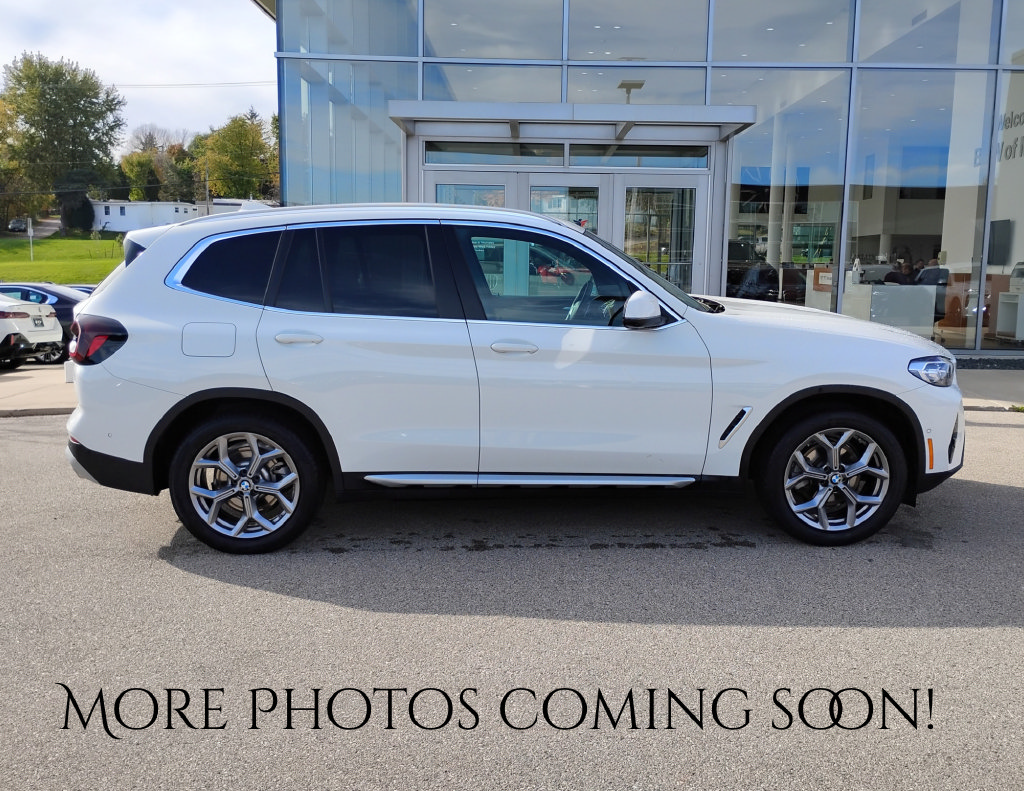 Used 2023 BMW X3 xDrive30i w/ Premium Package AWD/4WD image 2